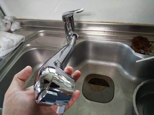 【タカギ水栓】　浄水器内蔵型水栓取り付け！